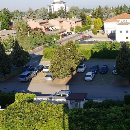 Milano Malpensa Grandi Mansarda Attico Apartment Gallarate Exterior photo